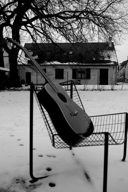 http://whatever-the-weather.cowblog.fr/images/guitarwtw.jpg